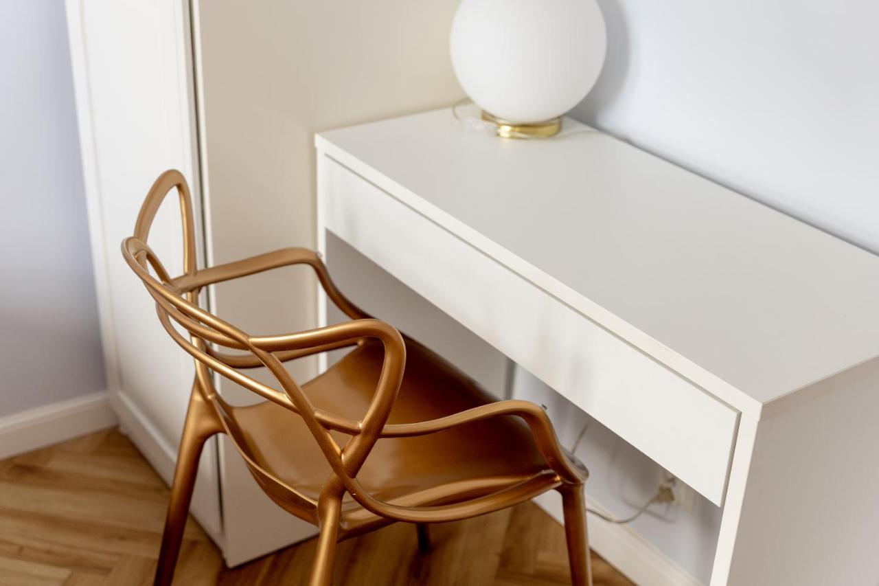 Metro Politechnika Cosy Apartment Varşova Dış mekan fotoğraf